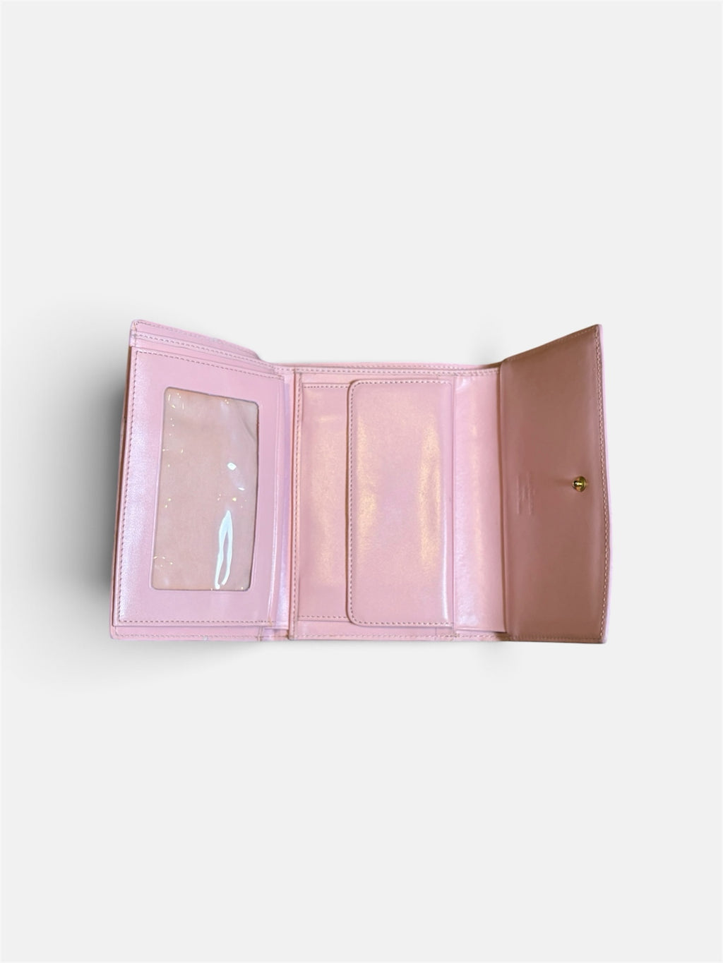 Last Season Louis Vuitton Vernis leather trifold wallet in blush pink with an open interior and ID window